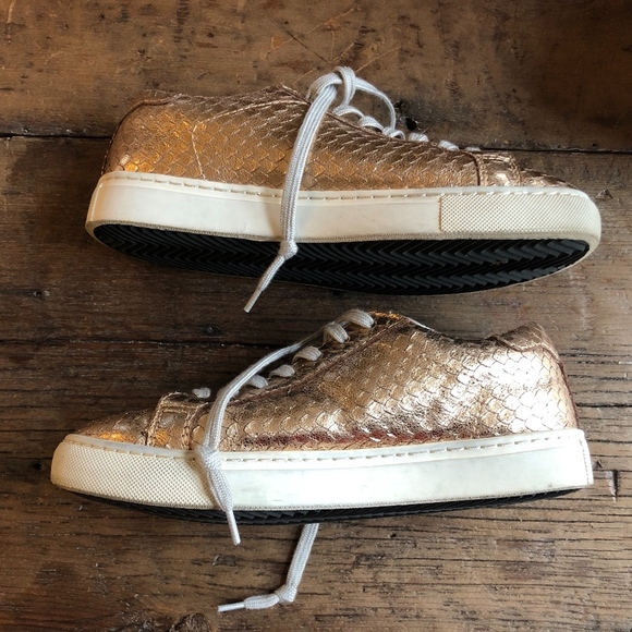 Steven Peyton Metallic Scale Sneaker 7 - Picture 3 of 7